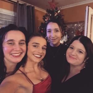 Meet your Posher, Katherine